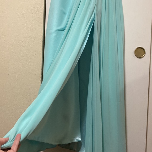 Evening Gown - Picture 3 of 5